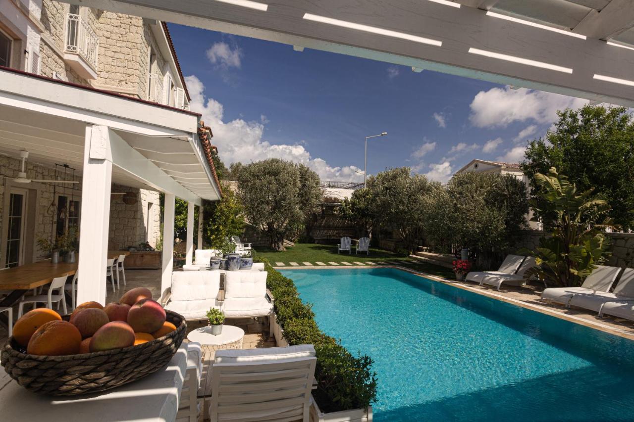 Peremere Alacati Otel Ngoại thất bức ảnh