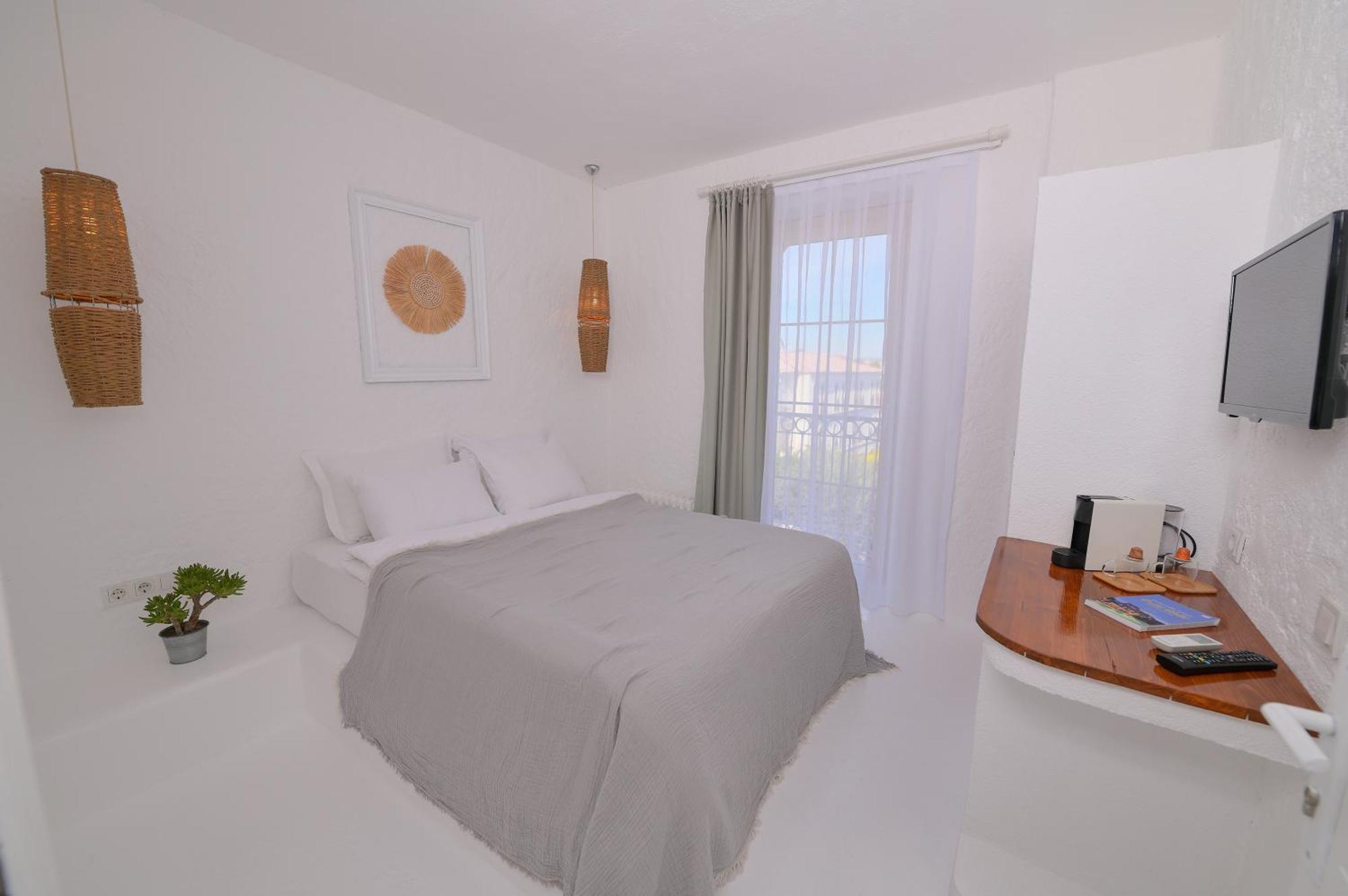 Peremere Alacati Otel Ngoại thất bức ảnh
